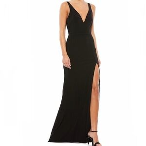 New IEENA by Mac PLUNGE NECK HIGH SLIT GOWN